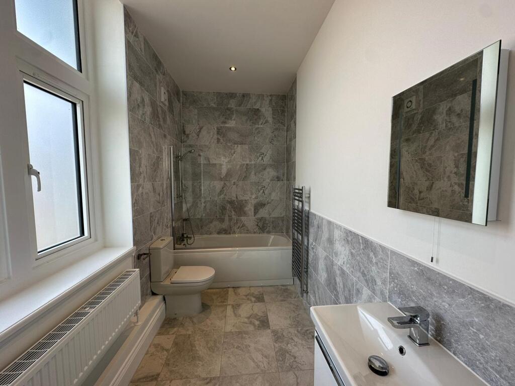 House in Derby, Cathedral Quarter, Little Chester - View 5