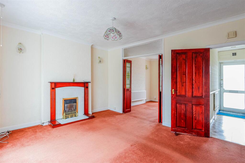 Coldbrook Road East, Barry photo 3