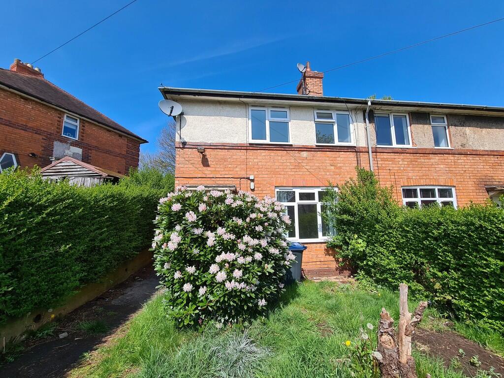 3-bed semi-detached on Kendal Rise Road, Rednal, Birmingham, £185,000