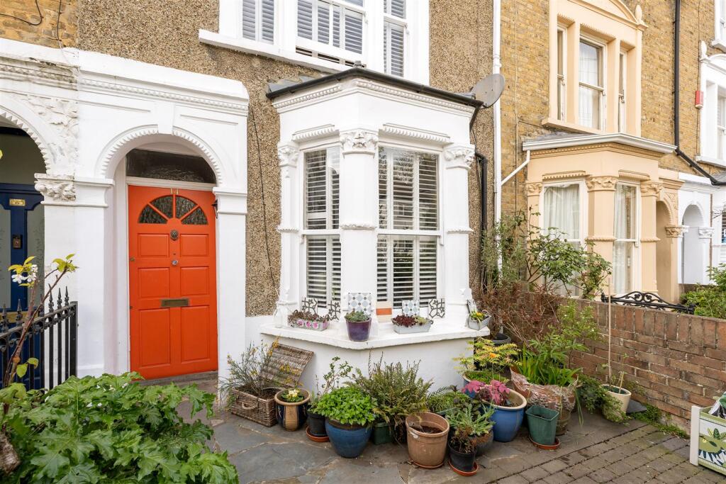 Main image of property: Queens Grove Road, Chingford