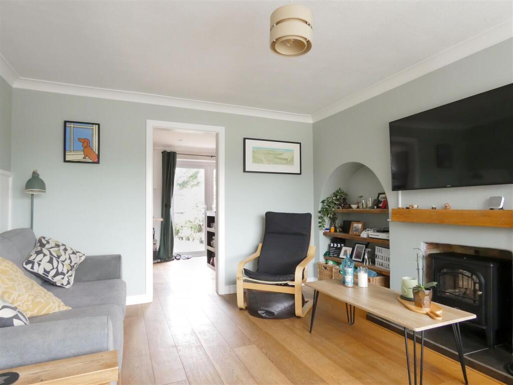 Homefield Close, Rustington photo 5