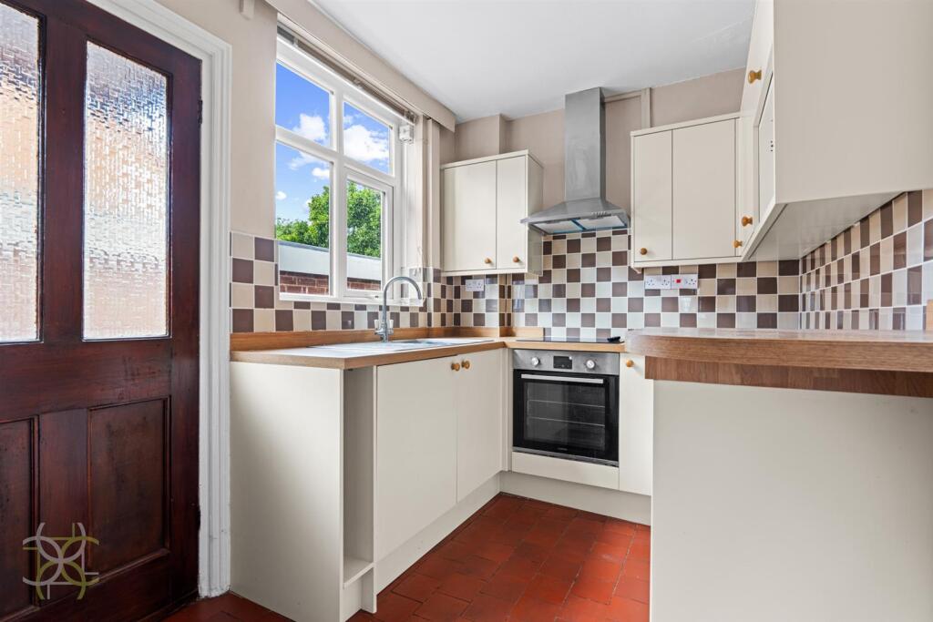 House in Wychavon, Bengeworth, Evesham - More
