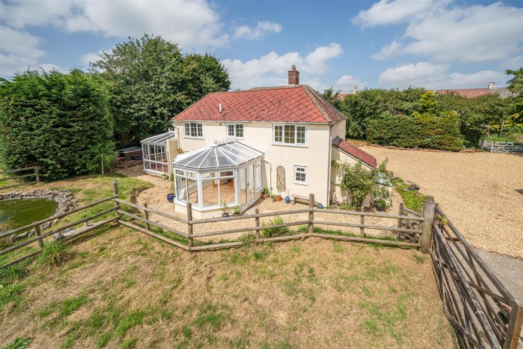 Main image of property: Riddlecombe, Chulmleigh