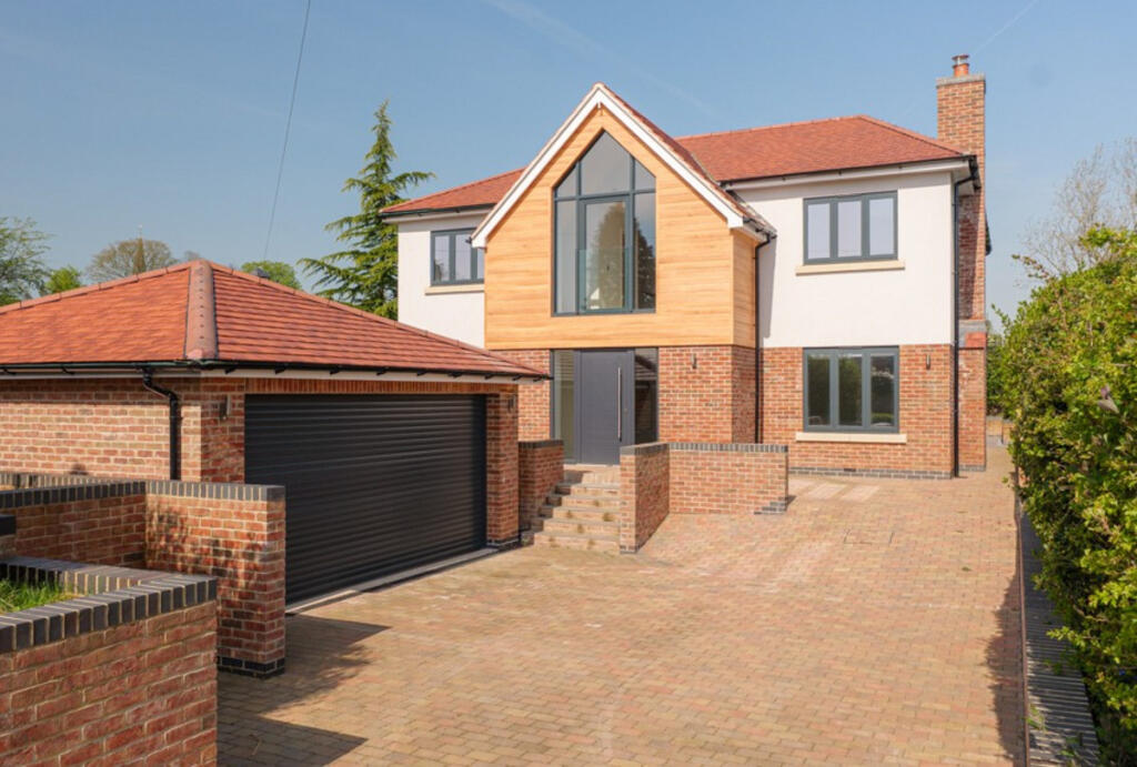 Main image of property: High Street, Desford, LE9