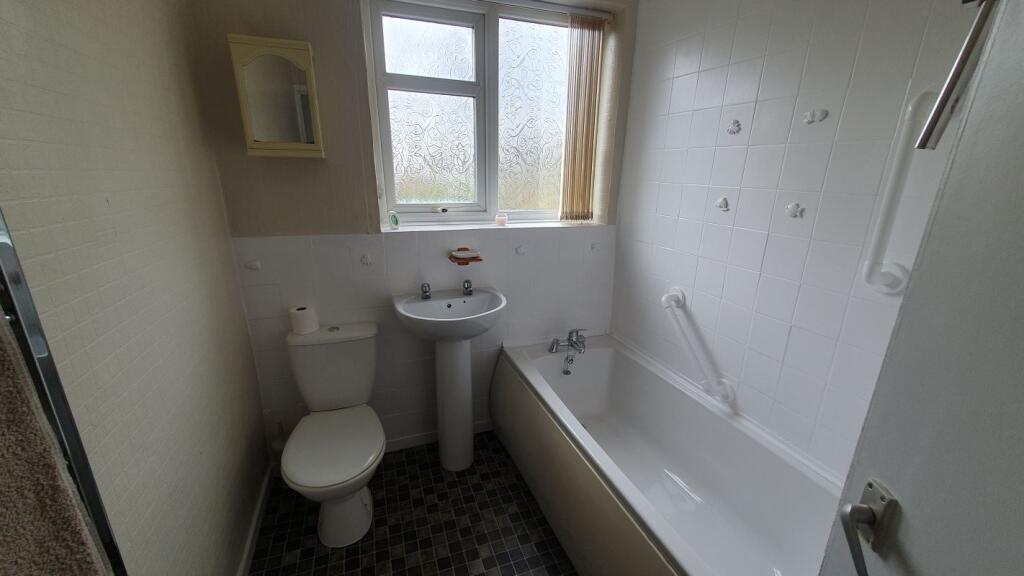 Additional image 20 of 8 Houghton Court, Priory Road, Hall Green, Birmingham, West Midlands, B28 0TA