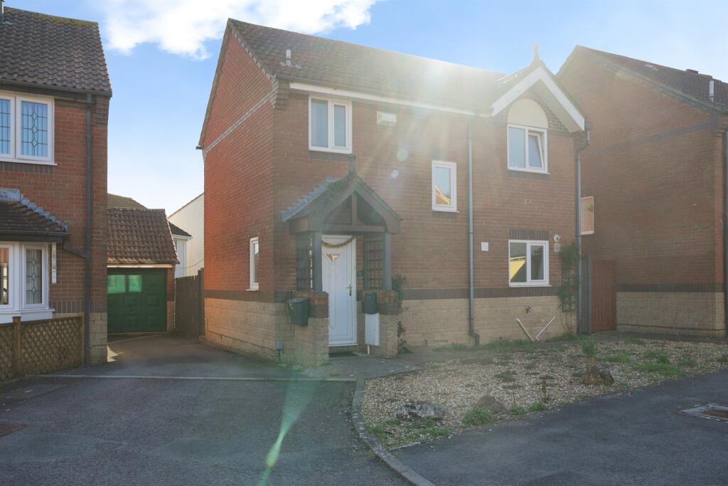Main image of property: Cooks Close, Bradley Stoke, Bristol