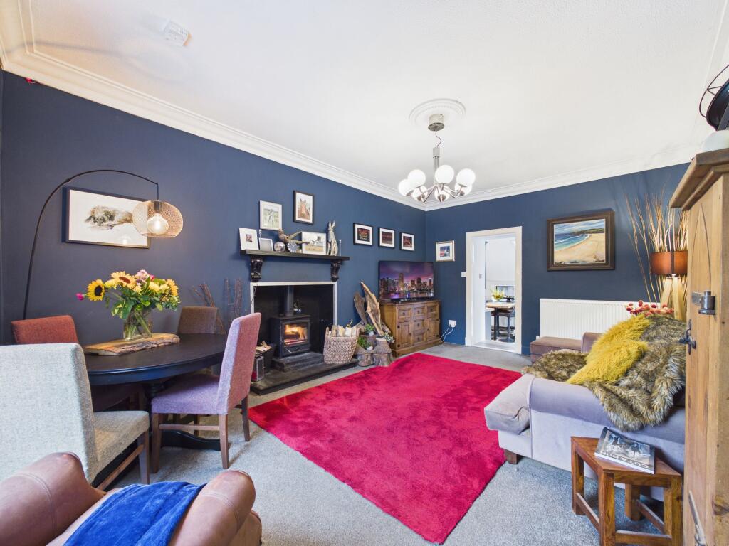 House in Motherwell, Hartree Square - View 2