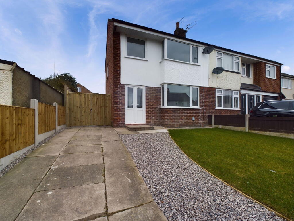 Main image of property: Douglas Drive, Ormskirk, Lancashire, L39 1LJ