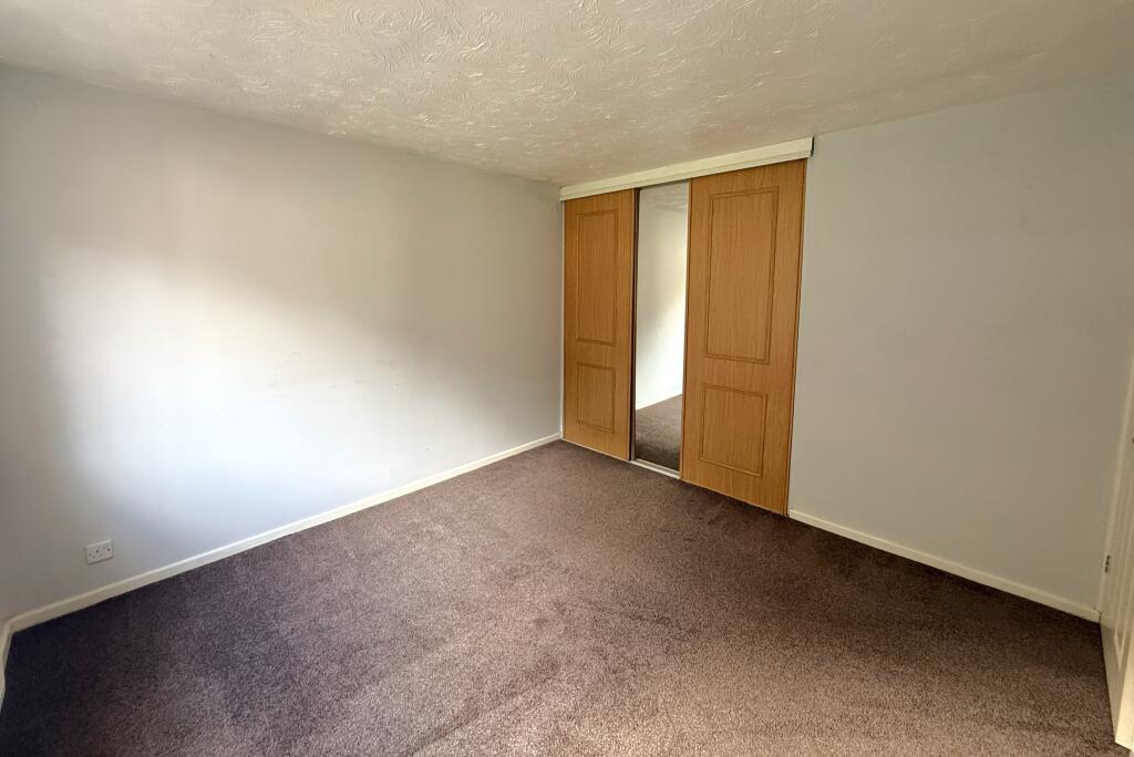 House in Ipswich - View 4