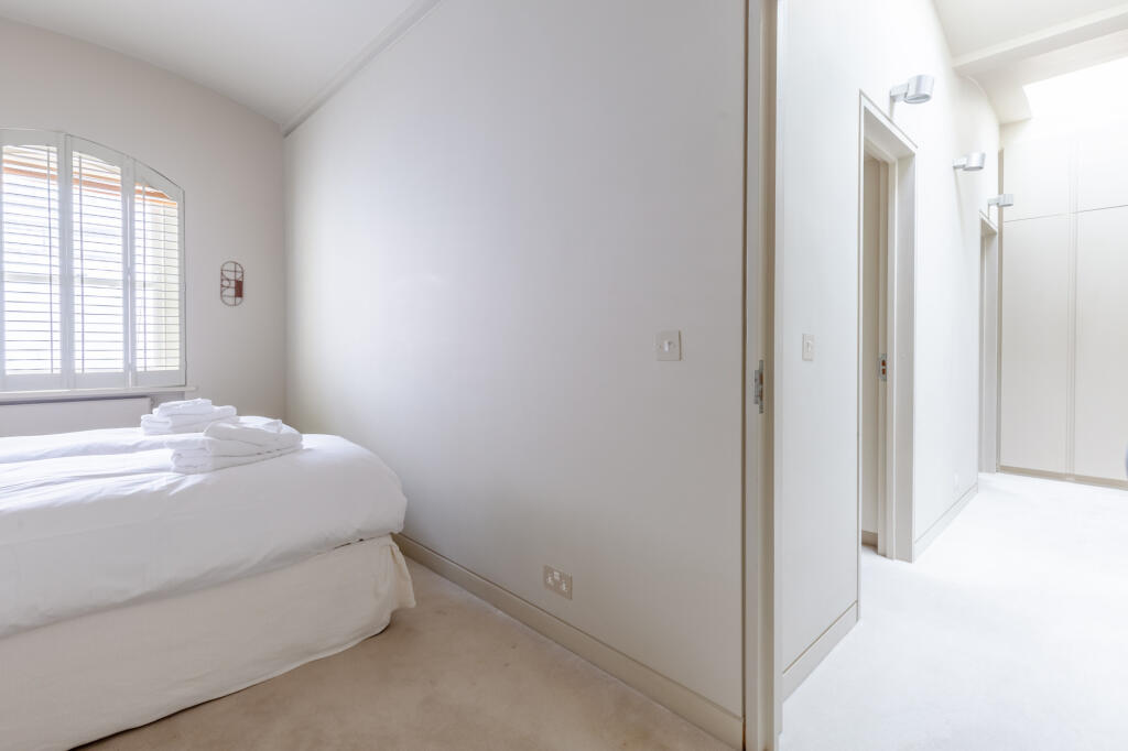 4 bedroom terraced house for rent