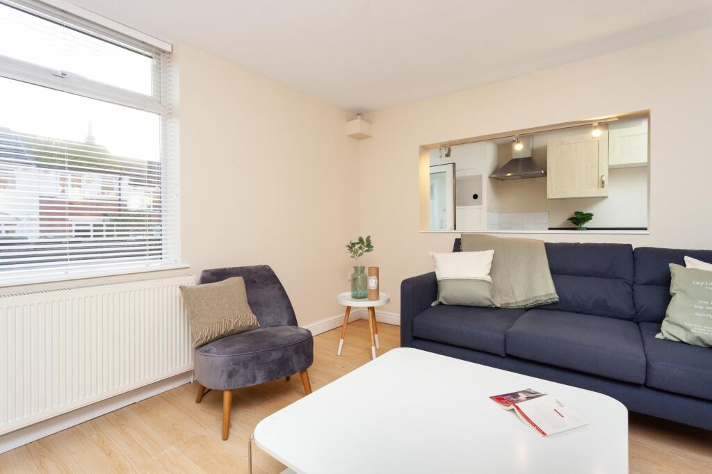 Apartment in Leeds - View 5