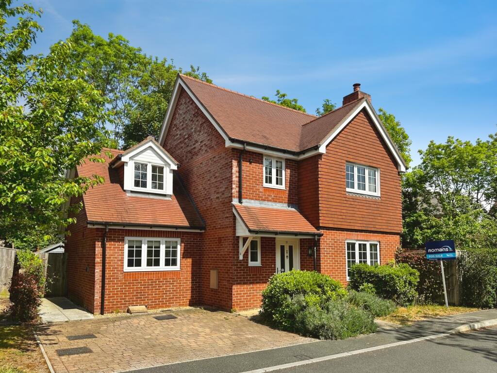 Main image of property: Ladbroke Close, Woodley, Reading