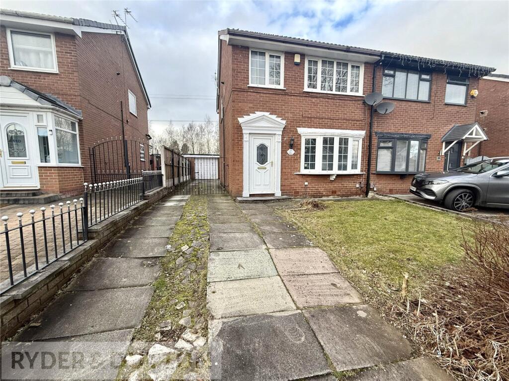 Main image of property: The Fairway, New Moston, Manchester, M40