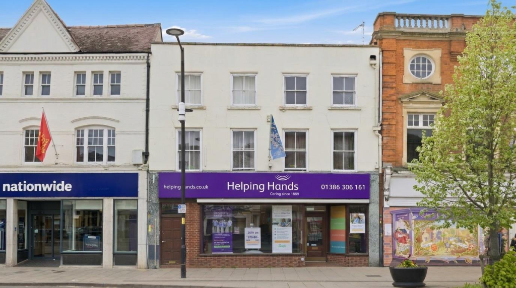 Main image of property: 39, High Street, Evesham