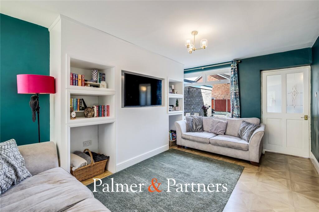 House in Chelmsford, Great Baddow - View 3