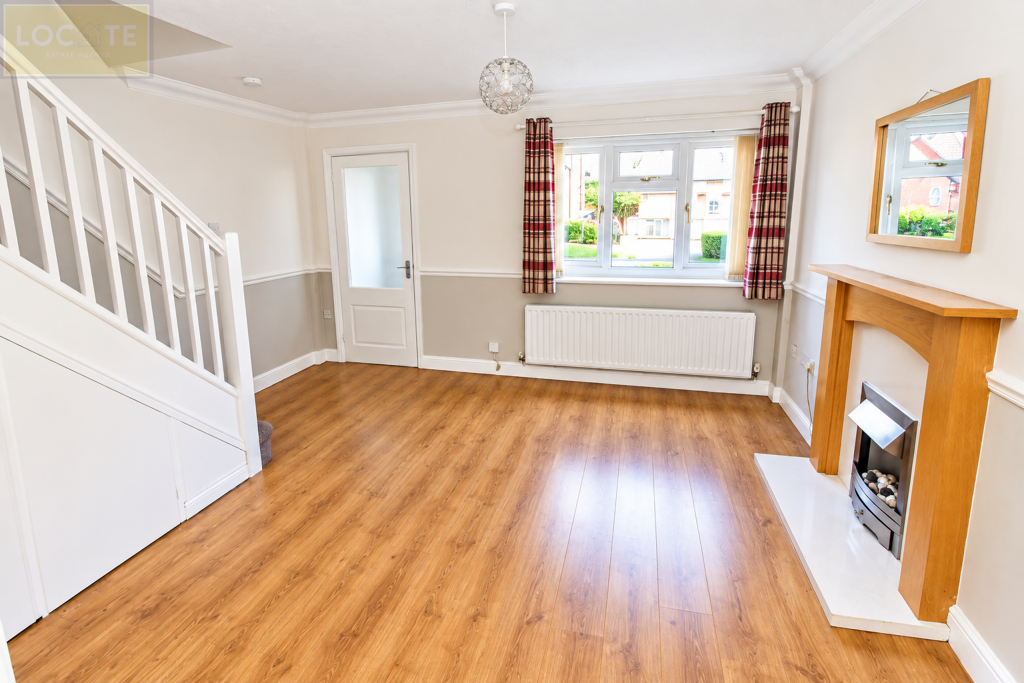 Dearne Drive, Stretford photo 3