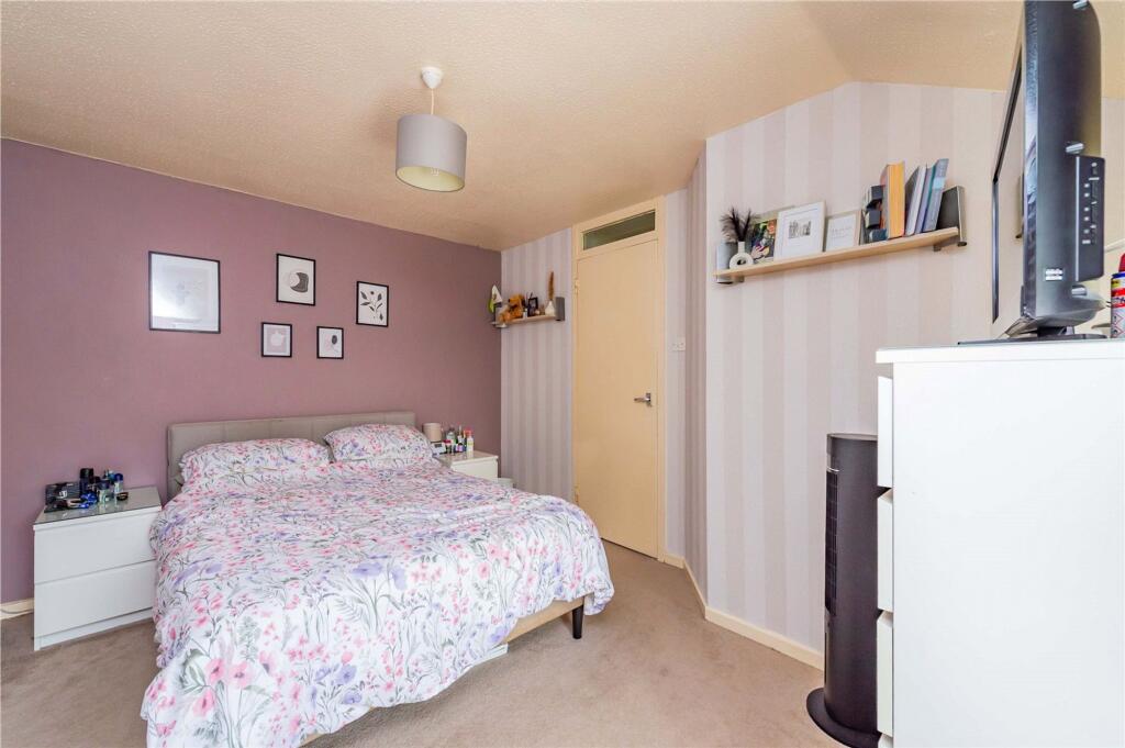 Apartment in Telford - View 4