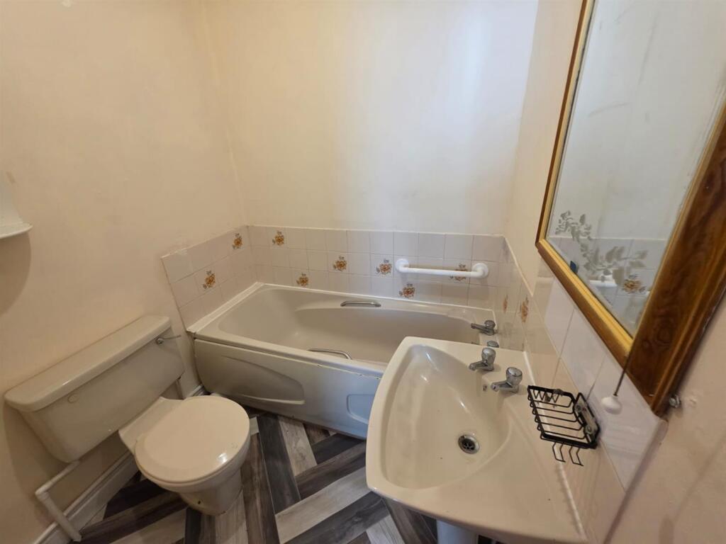 Apartment in York - View 4