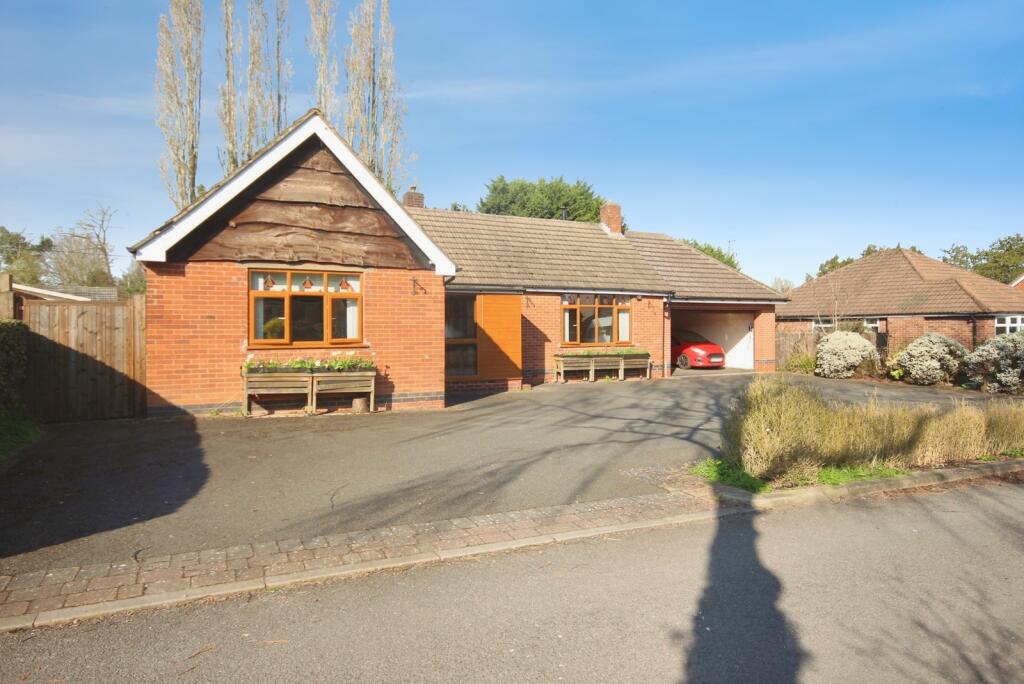 Main image of property: Pilkington Road, Coventry, West Midlands, CV5