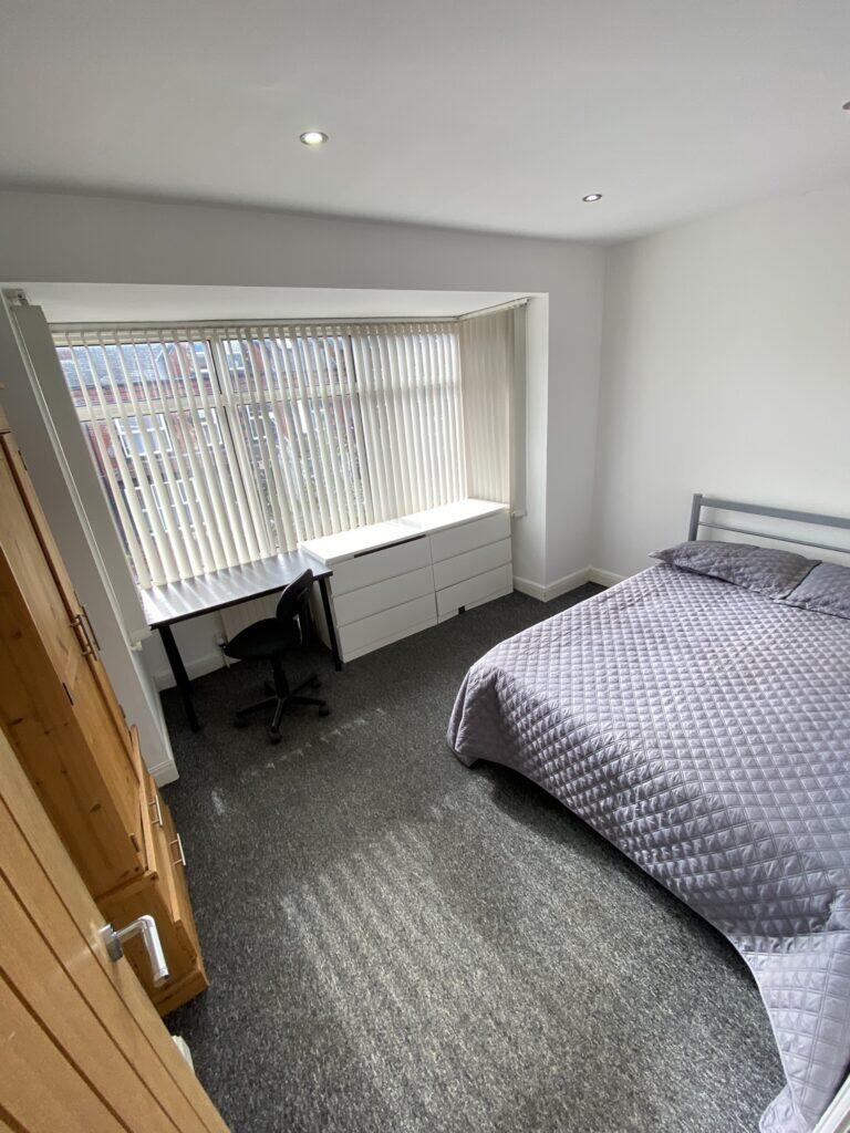 7 bedroom semi-detached house for rent