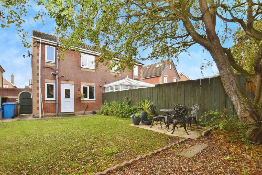 Harrington Court, Hedon, Hull photo 3