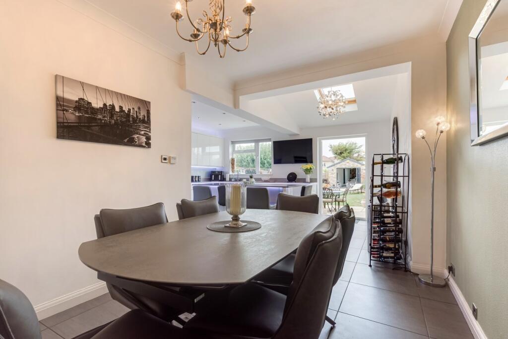 Cedar Avenue, Sidcup, DA15 photo 4