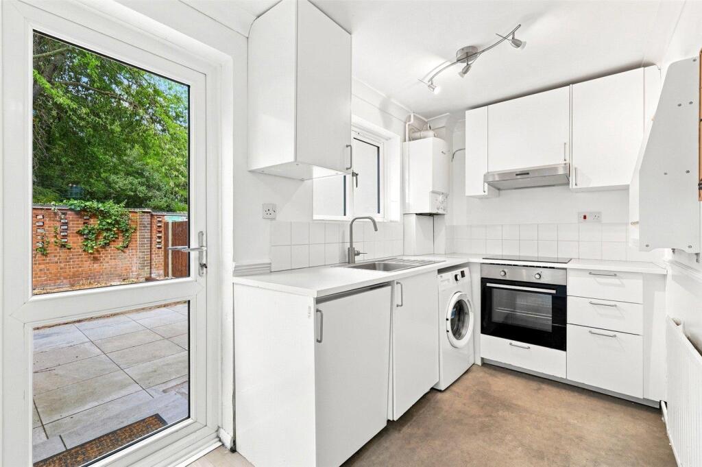 House in London, West Beckton, Silvertown - View 4