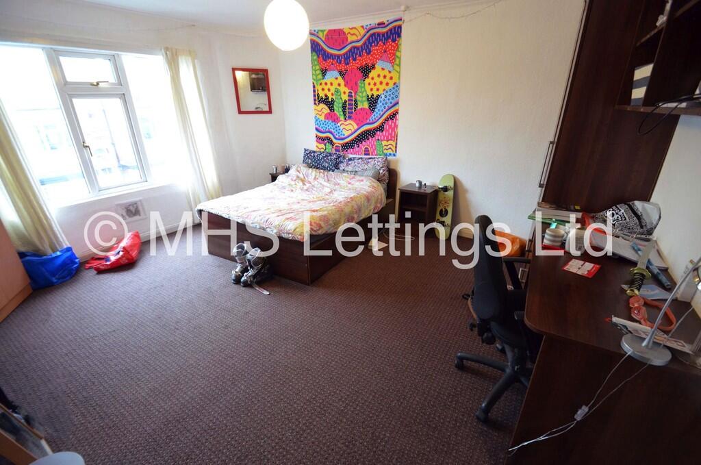 House in Leeds, West Yorkshire - More