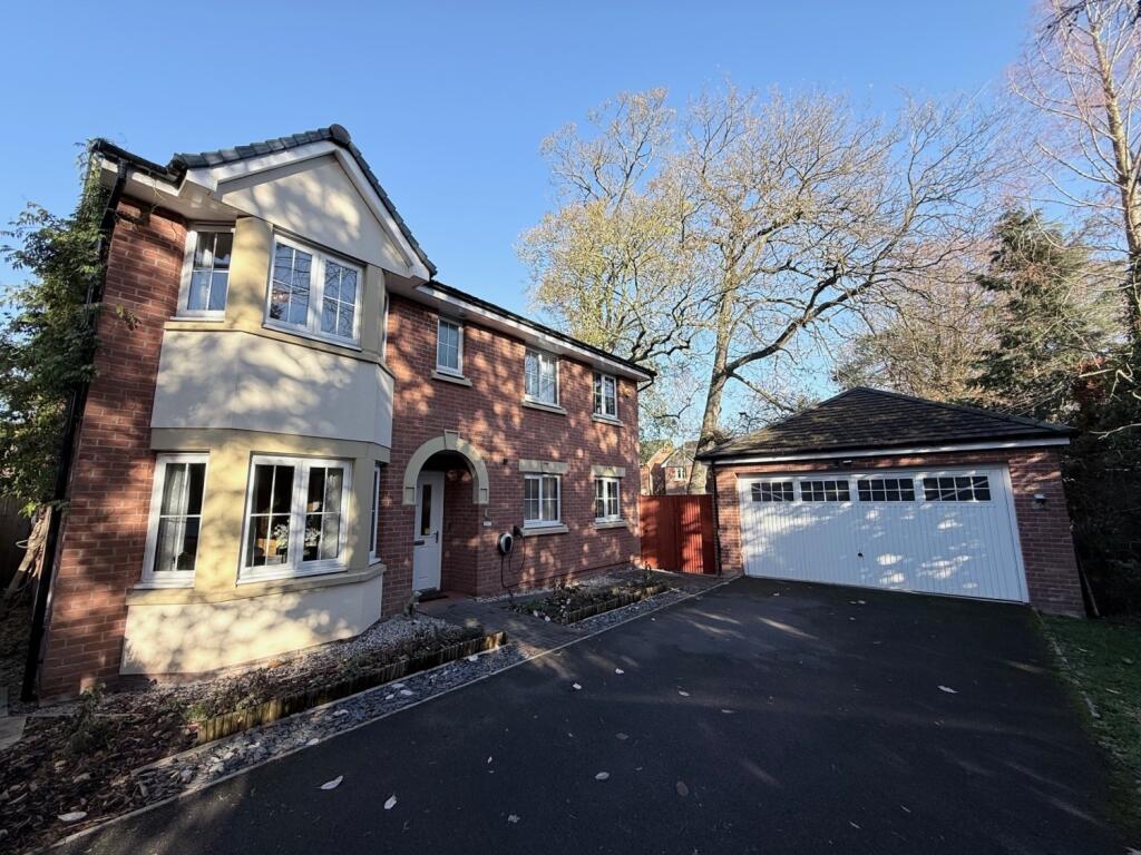 Main image of property: Sandland Grove, Nantwich, Cheshire, CW5 6GF
