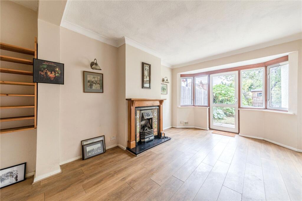 House in Kingston upon Thames - View 4