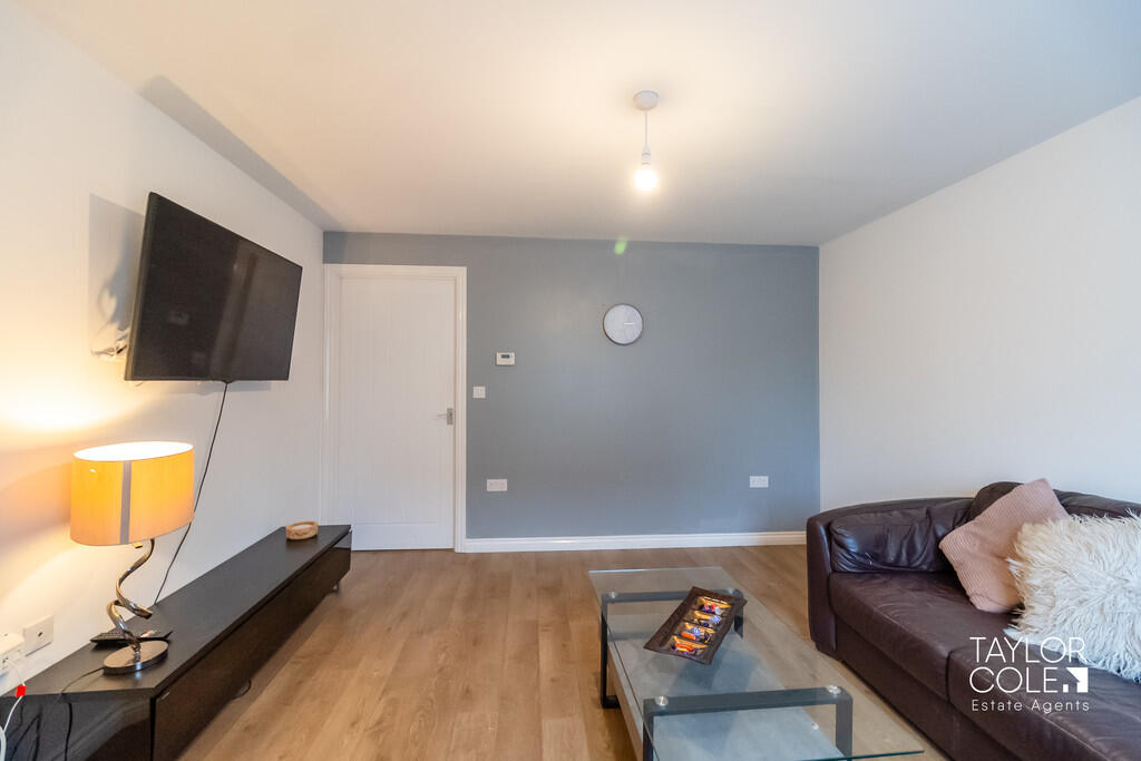 Additional image 2 of Memorial Drive, Tamworth