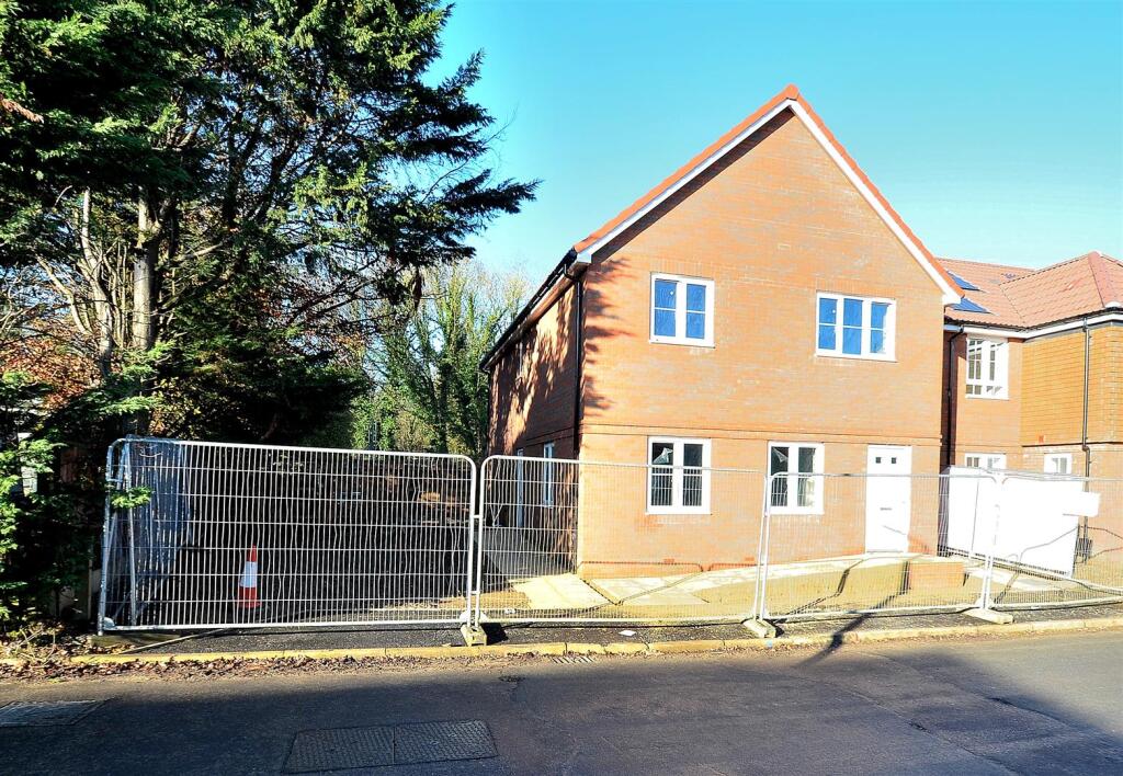 Additional image 8 of Orchard Drive, Orchard Gardens, St Albans