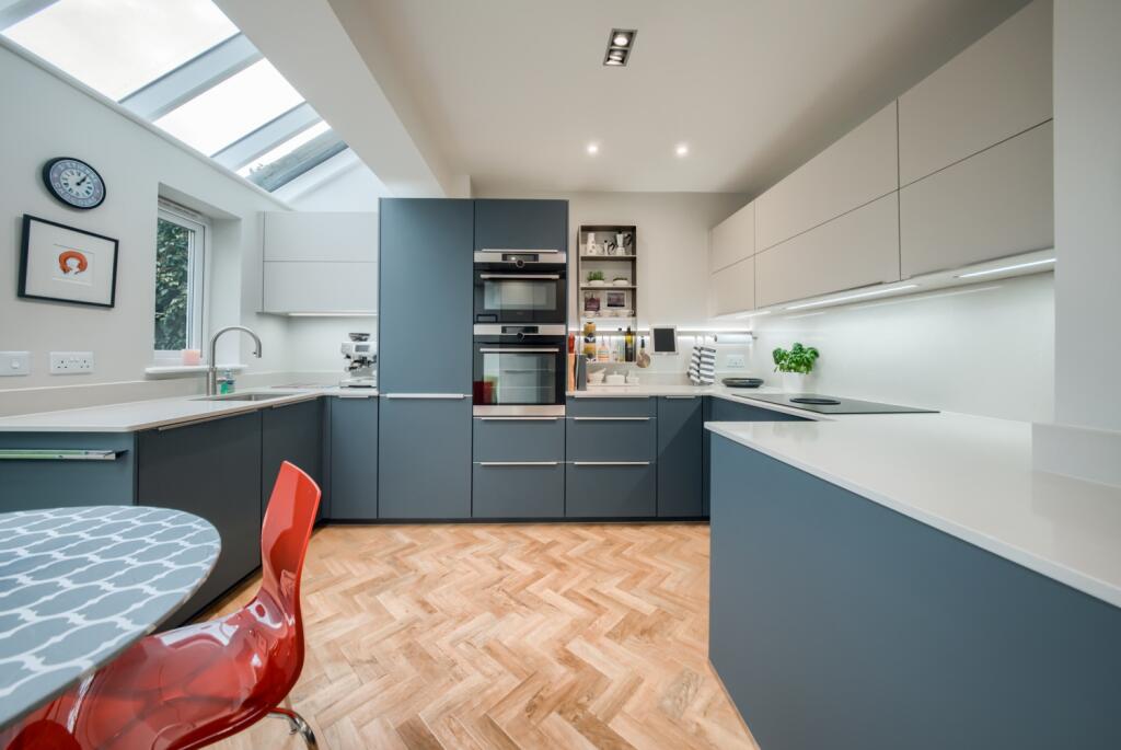 House in Stratford-on-Avon, Stratford-upon-Avon - View 4