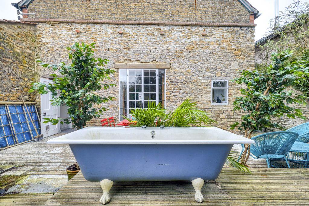 Additional image 21 of Unique 6 bedroom detached property on Bruton High Street