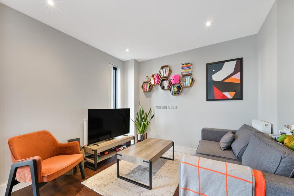 Apartment in London - View 2