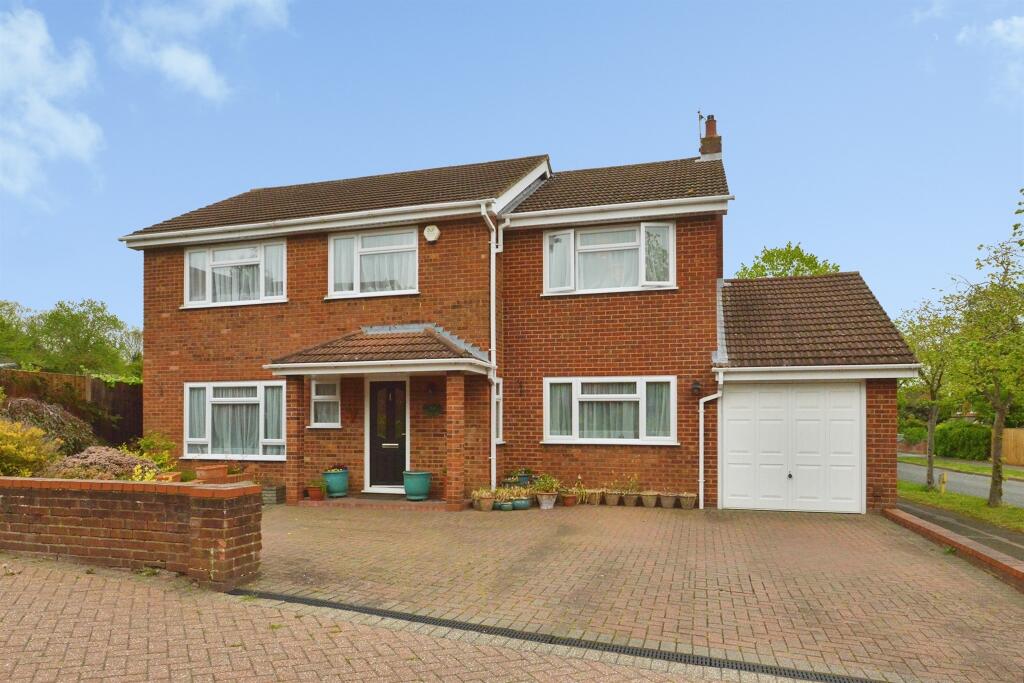 Main image of property: Tweed Drive, Bletchley, Milton Keynes