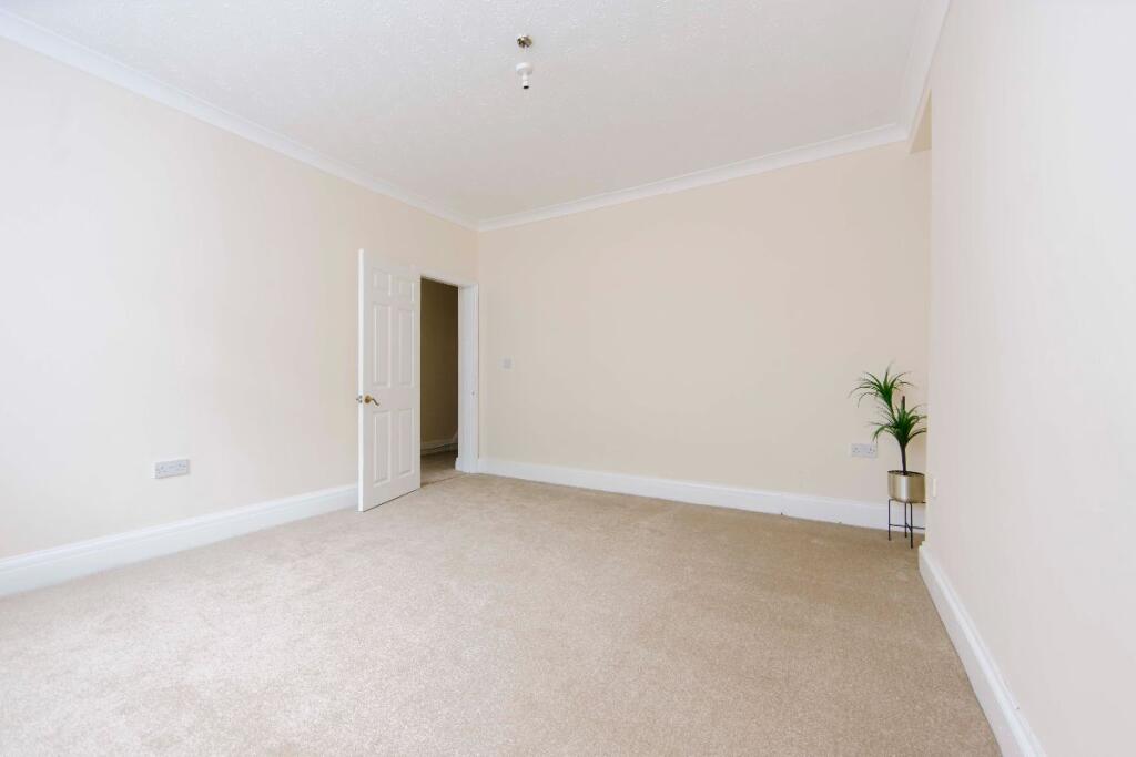 House in New Tredegar, Phillipstown, Tir-Phil - View 5