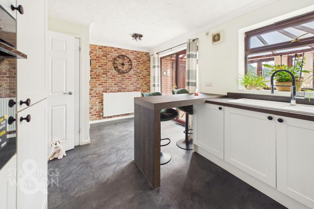 House in South Norfolk, Loddon - More