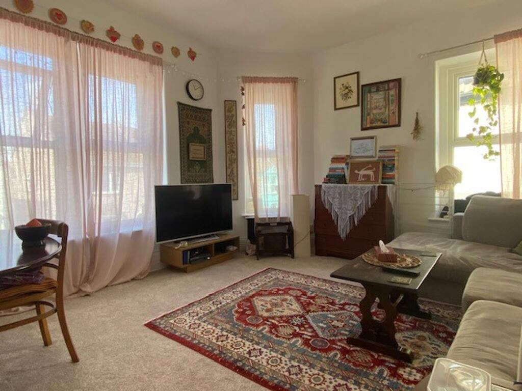 Apartment in Bristol - View 3