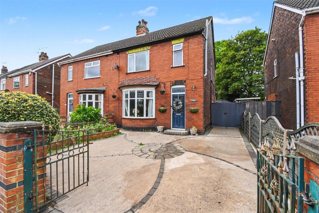 Main image of property: Cemetery Road, Scunthorpe