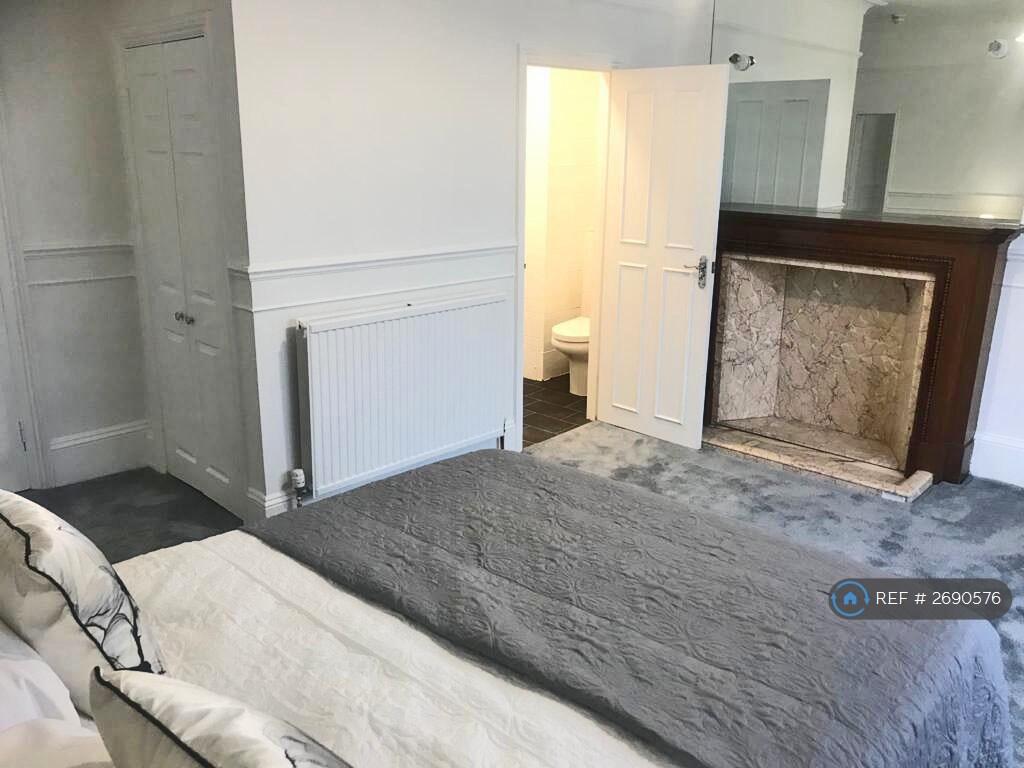 1 bedroom house share for rent
