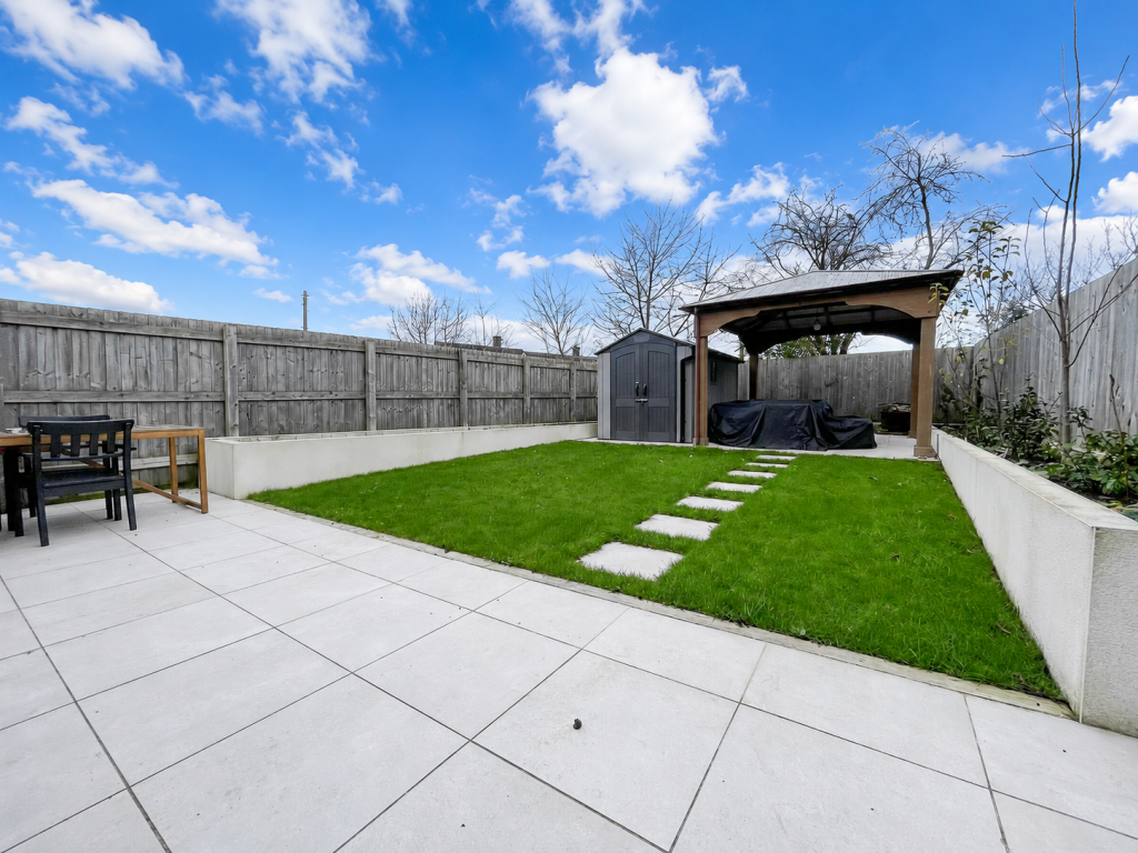House in Stockport - View 2