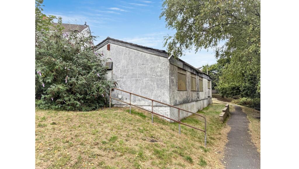 House in Swansea, Landore - More