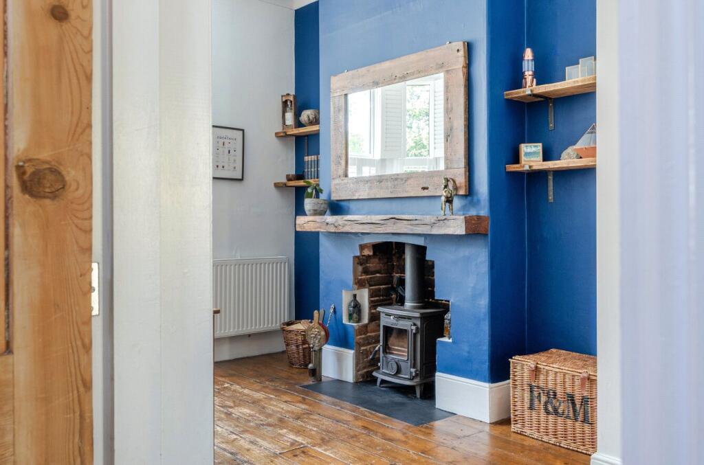 House in Exeter, Polsloe - More