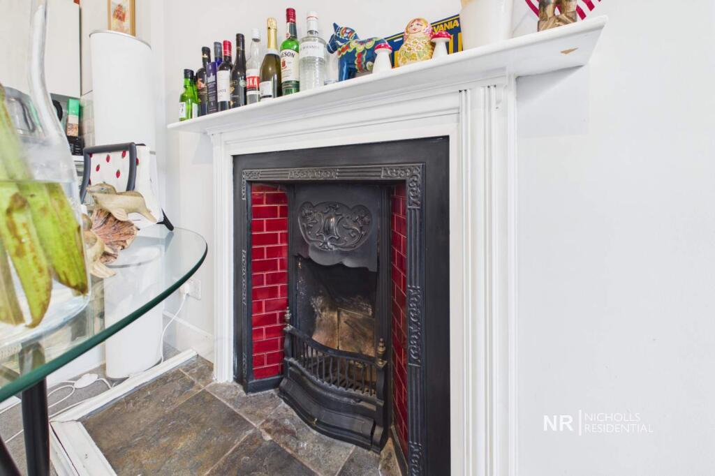 Apartment in London - View 4