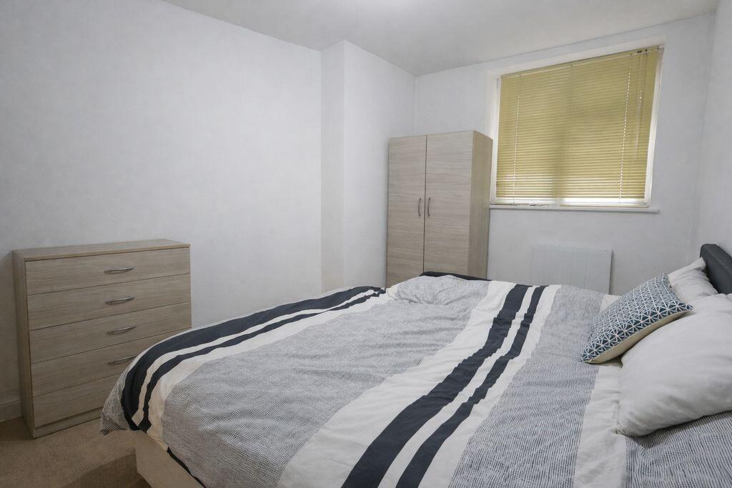 Main image of property: Nether Street, Finchley N12