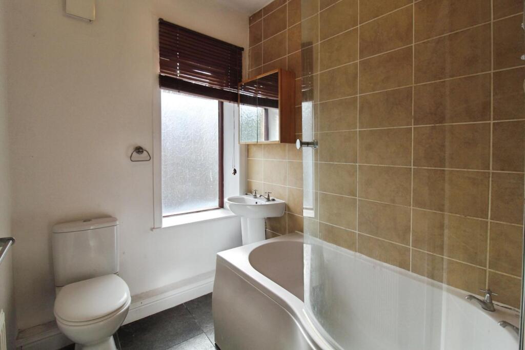 House in Leeds - View 5