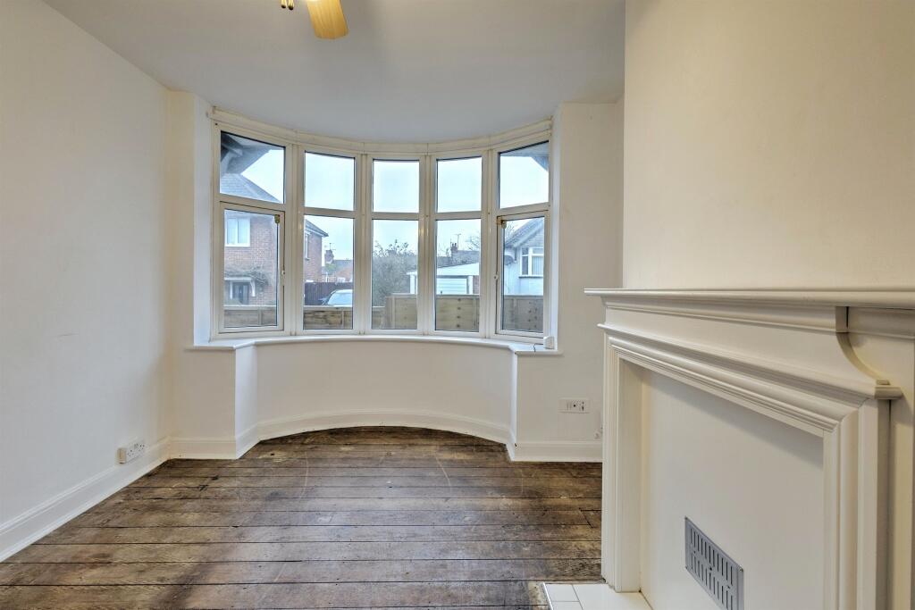 Yelvertoft Road, Northampton - View 3