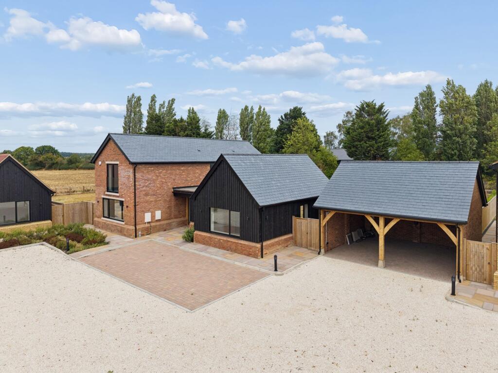 Kennel Lane, Kinsbourne Green, AL5 photo 2