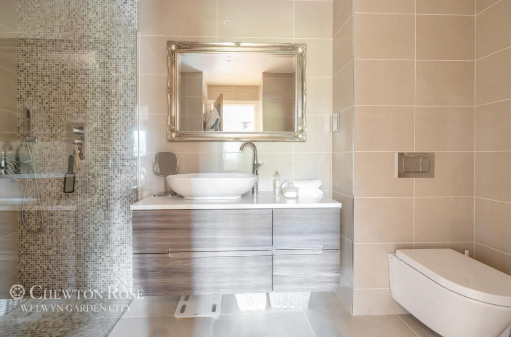 Additional image 15 of Sevenacres, Welwyn